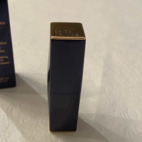 Estee Lauder Pure Color Envy Hi-Lustre Lipstick - Shade 210- New in Box - Picture 4 of 4